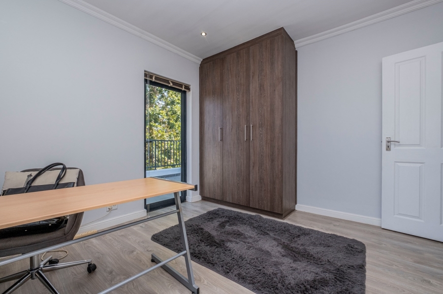 3 Bedroom Property for Sale in Langeberg Heights Western Cape